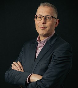 Prof. Dr. Ir. Wouter Serdijn TU Delft & Erasmus MC